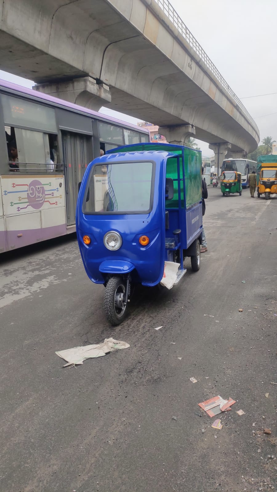 EV Vehicle 8